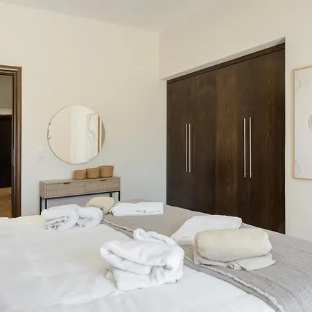 Daire Elaionas Luxury