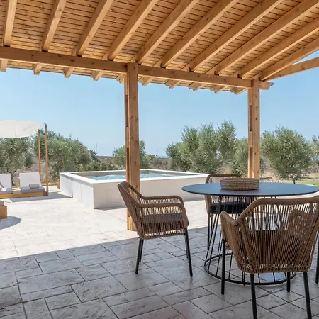 Daire Elaionas Luxury