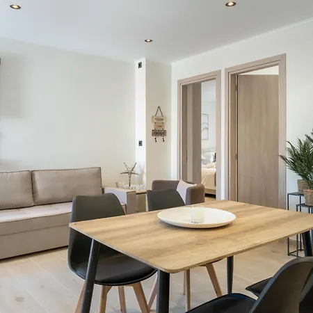 Elaionas Luxury 公寓 *